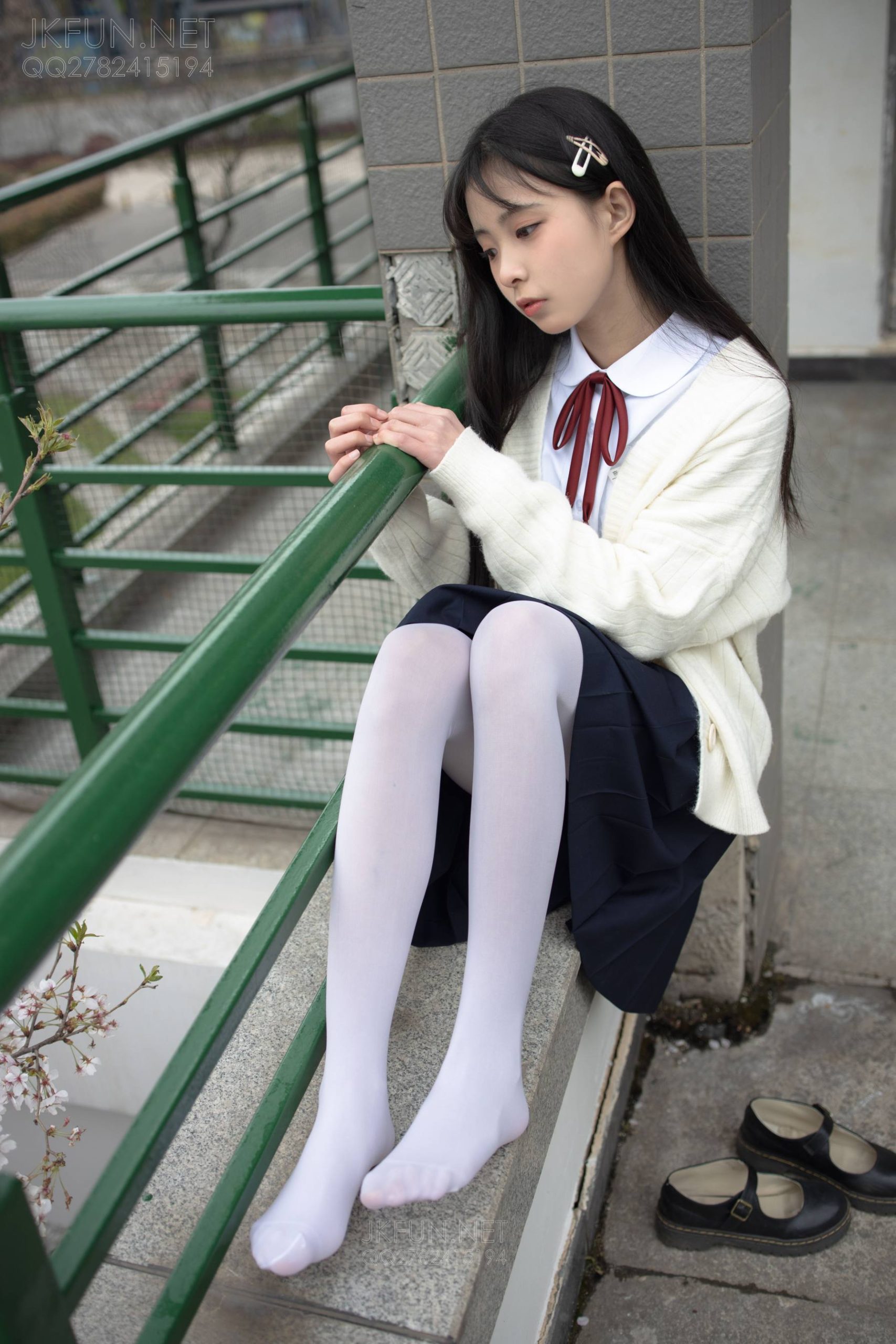图片[5]-甜美可人的白丝姑娘【127P】20011-好看资源