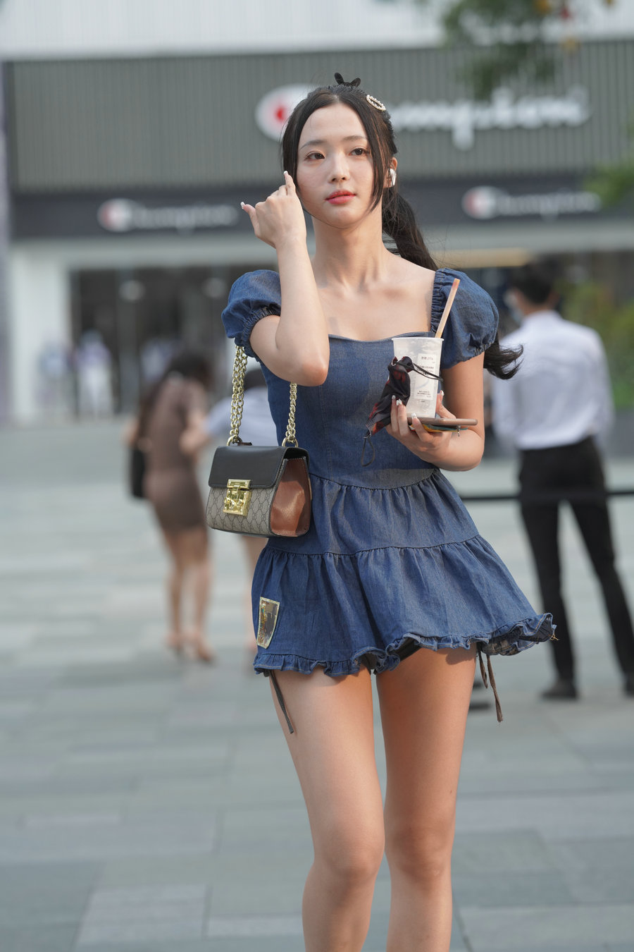 图片[1]-J3654 240P-2.74GB-好看资源