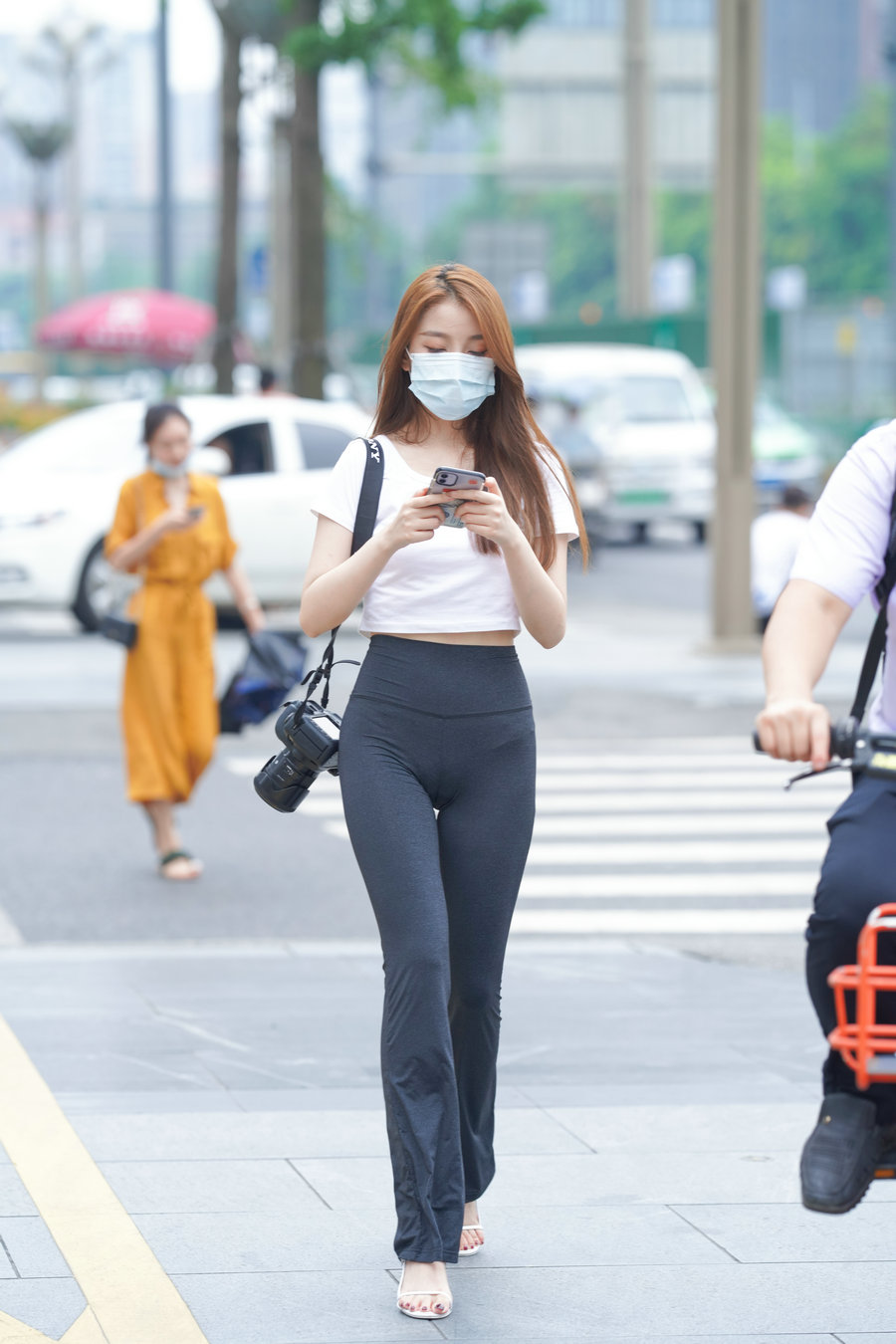 图片[3]-玩单反机的瑜伽裤女孩  J1270 498P5V-28.6GB-好看资源
