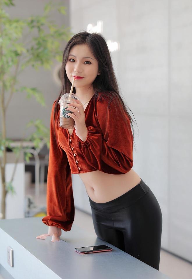图片[3]-非常甜美的皮裤女孩 J1236 322P11V-16.4GB-好看资源