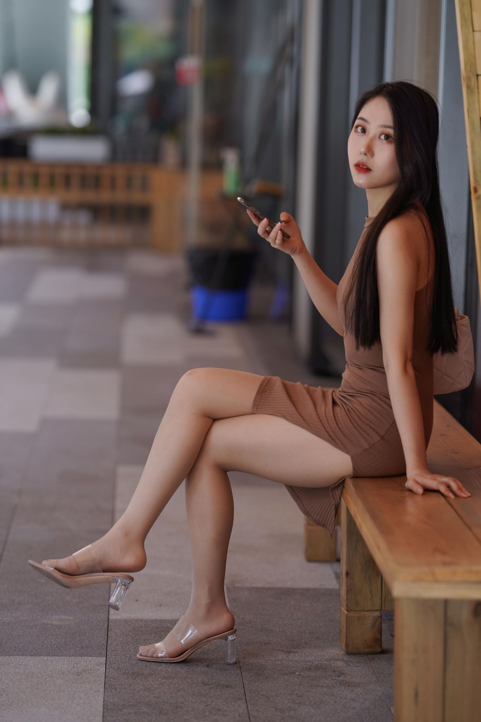 图片[5]-超有女人味的姑娘短裙逛街【400P】00049-好看资源