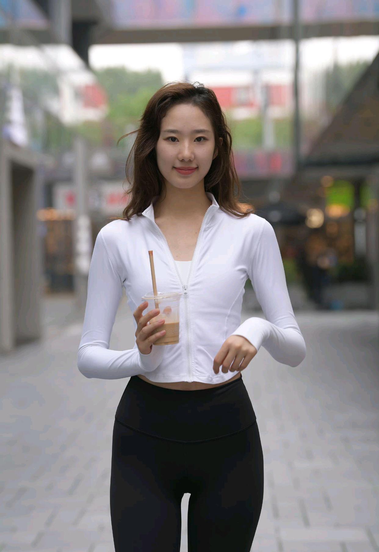 图片[2]-像刘亦菲的黑色瑜伽裤女孩J2237 340P1V-14.8GB-好看资源