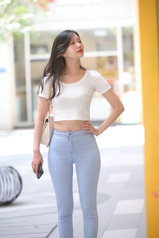 图片[2]-正在逛街的紧身牛仔裤女孩J1815 1112P1V-30.2GB-好看资源
