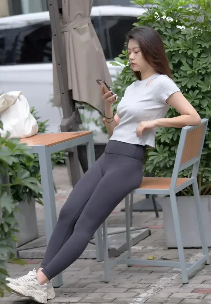 图片[4]-黑色瑜伽裤靓丽女孩J2200 905P1V-30.5GB-好看资源