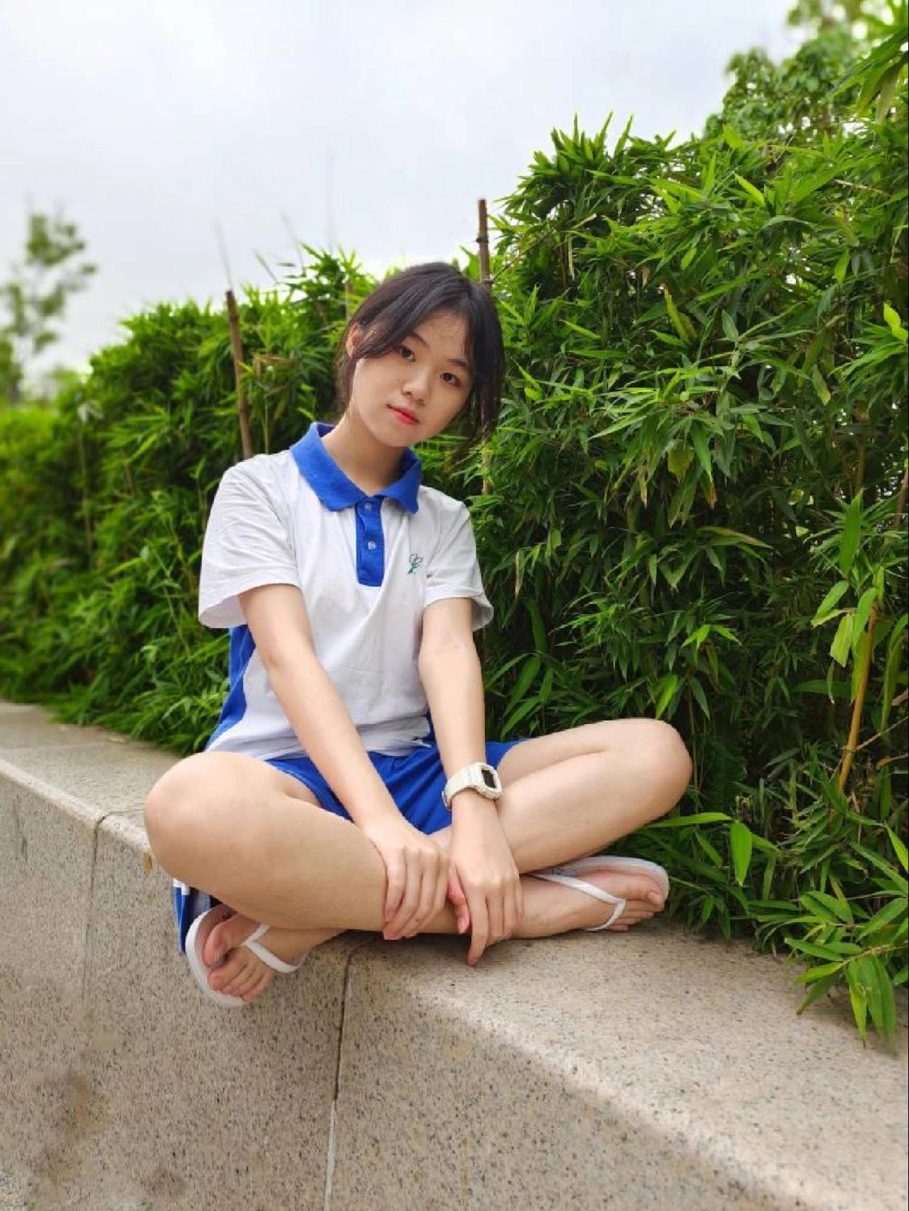 图片[1]-穿校服非常清纯的小姑娘【49P】20003-好看资源