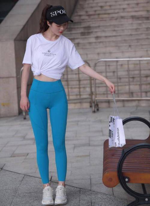 图片[3]-蓝色瑜伽裤阳光女孩J2095 611P1V-21.8GB-好看资源