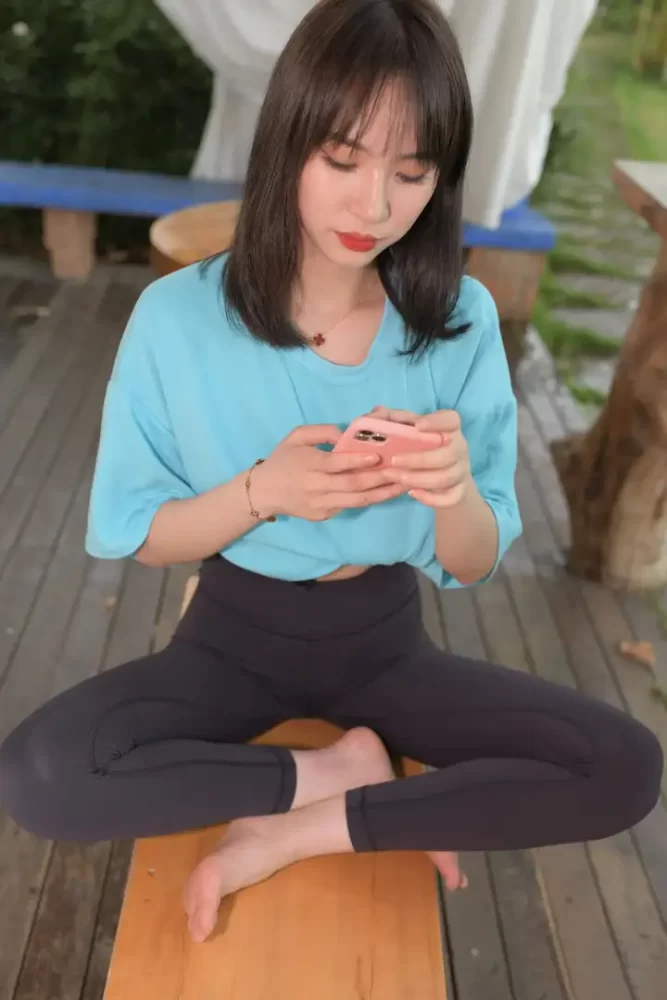 图片[3]-乖乖女瑜伽裤女孩J2224 538P2V-21.0GB-好看资源