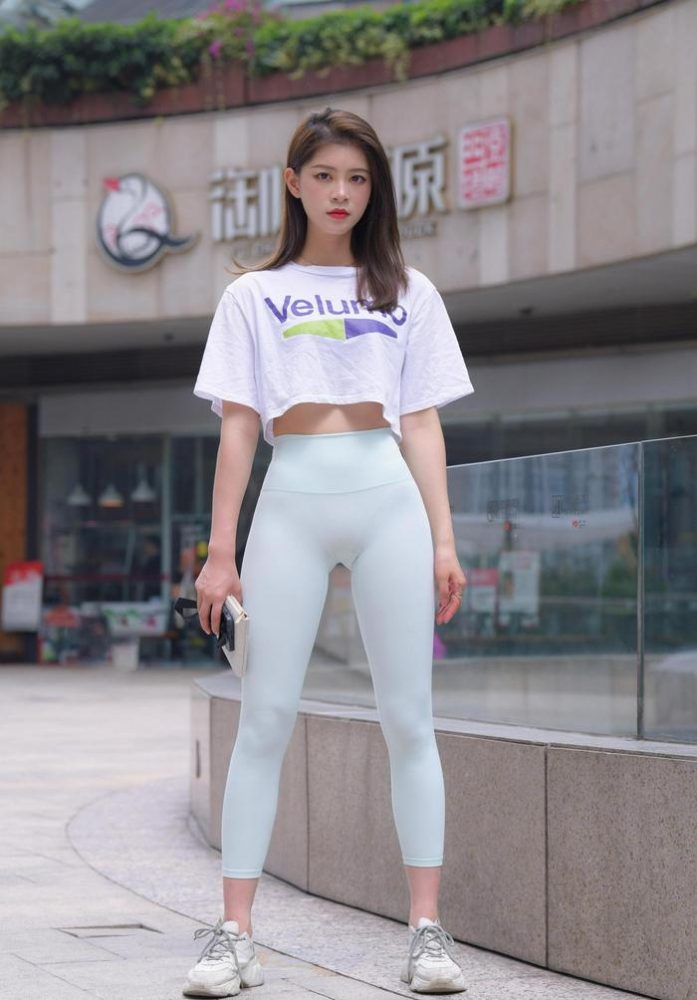 图片[1]-这个瑜伽裤女孩真的很漂亮 J1960 815P1V-28.9GB-好看资源