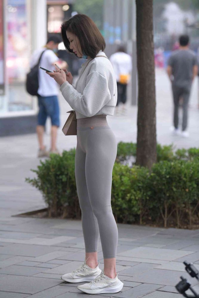 身材很好的短发瑜伽裤姑娘【157P】04015-好看资源