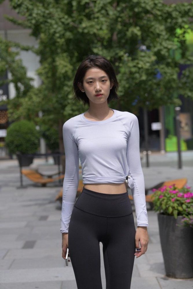 短发长腿的女生J2791 292P-5.71GB-好看资源