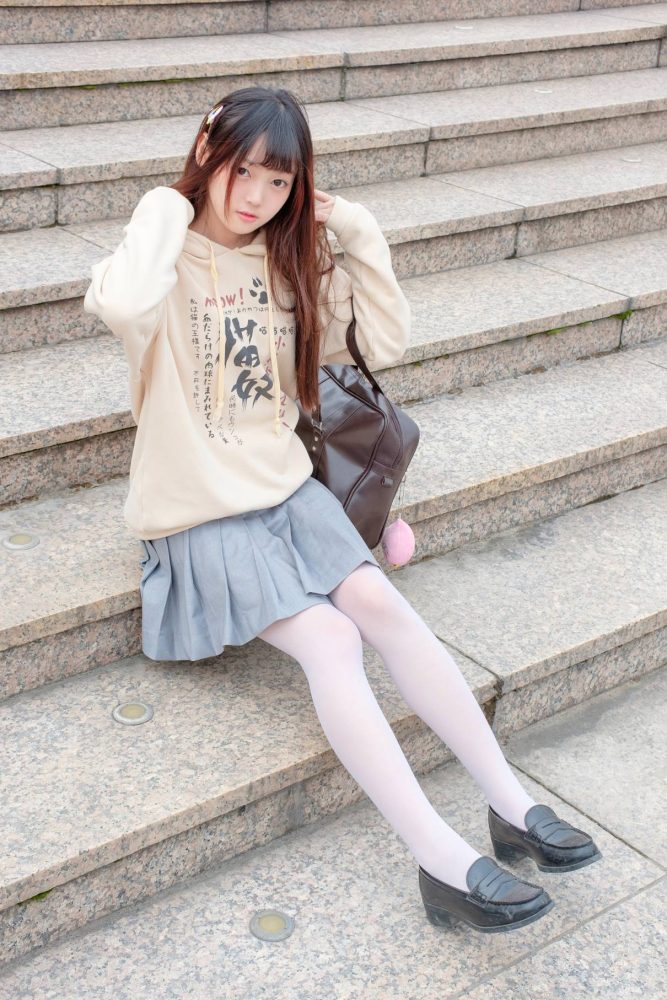 甜美的白丝女孩【131P】20007-好看资源