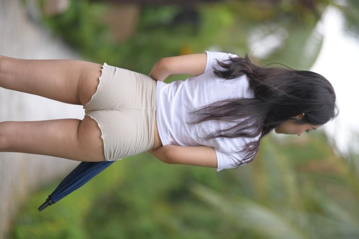 在郊外的长发热裤姑娘【388P】00022-好看资源