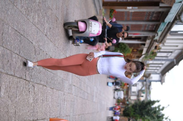 橙色瑜伽裤的高马尾姑娘【615P】00051-好看资源