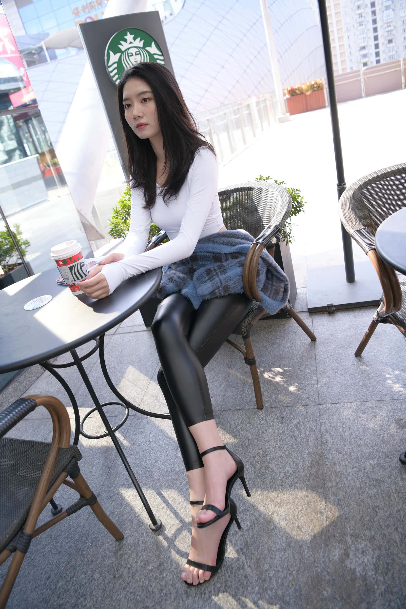 图片[2]-秋日皮裤【415P】J4784-好看资源