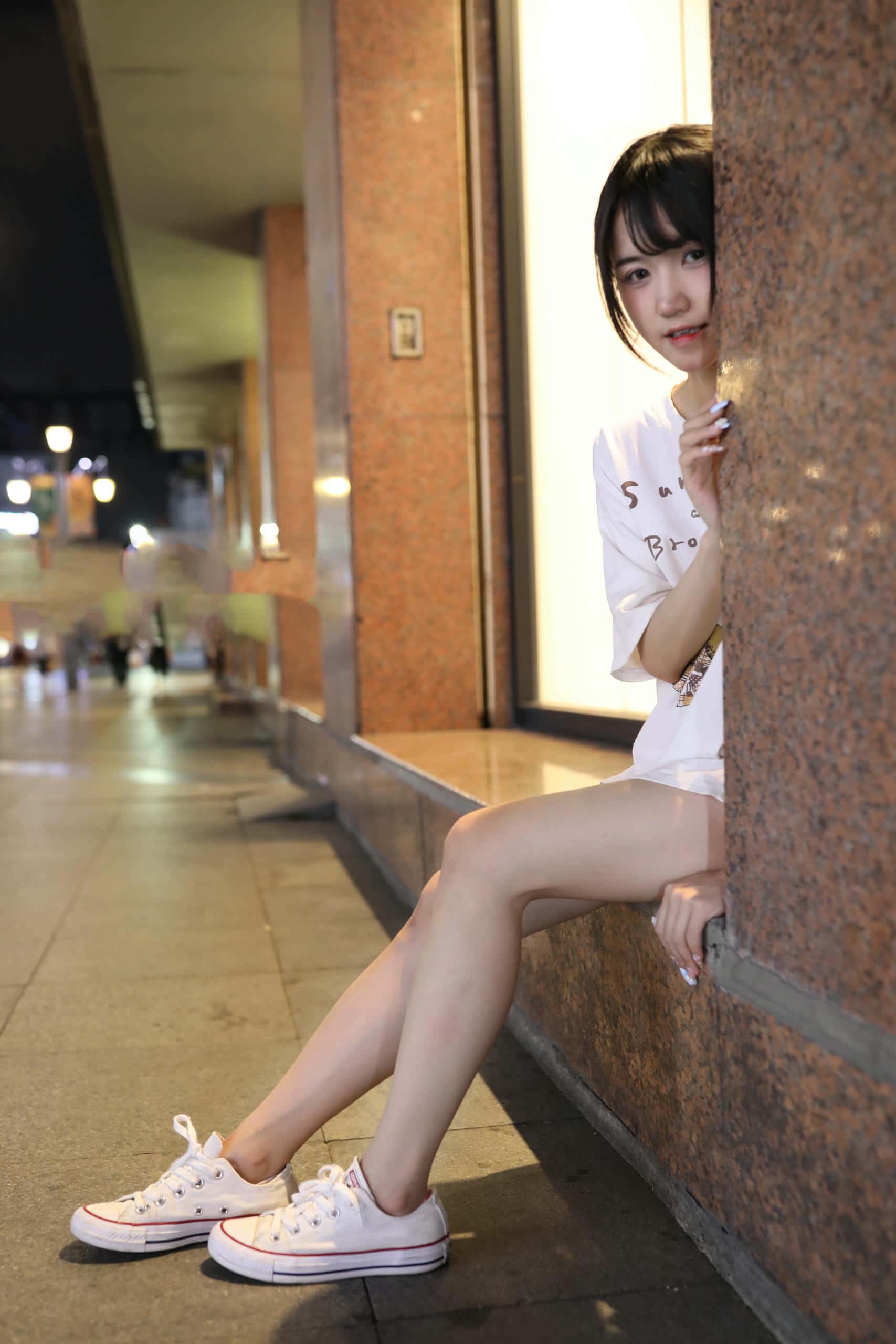 图片[3]-KTV里唱歌的长腿帆布鞋女孩【102P】J2002-好看资源