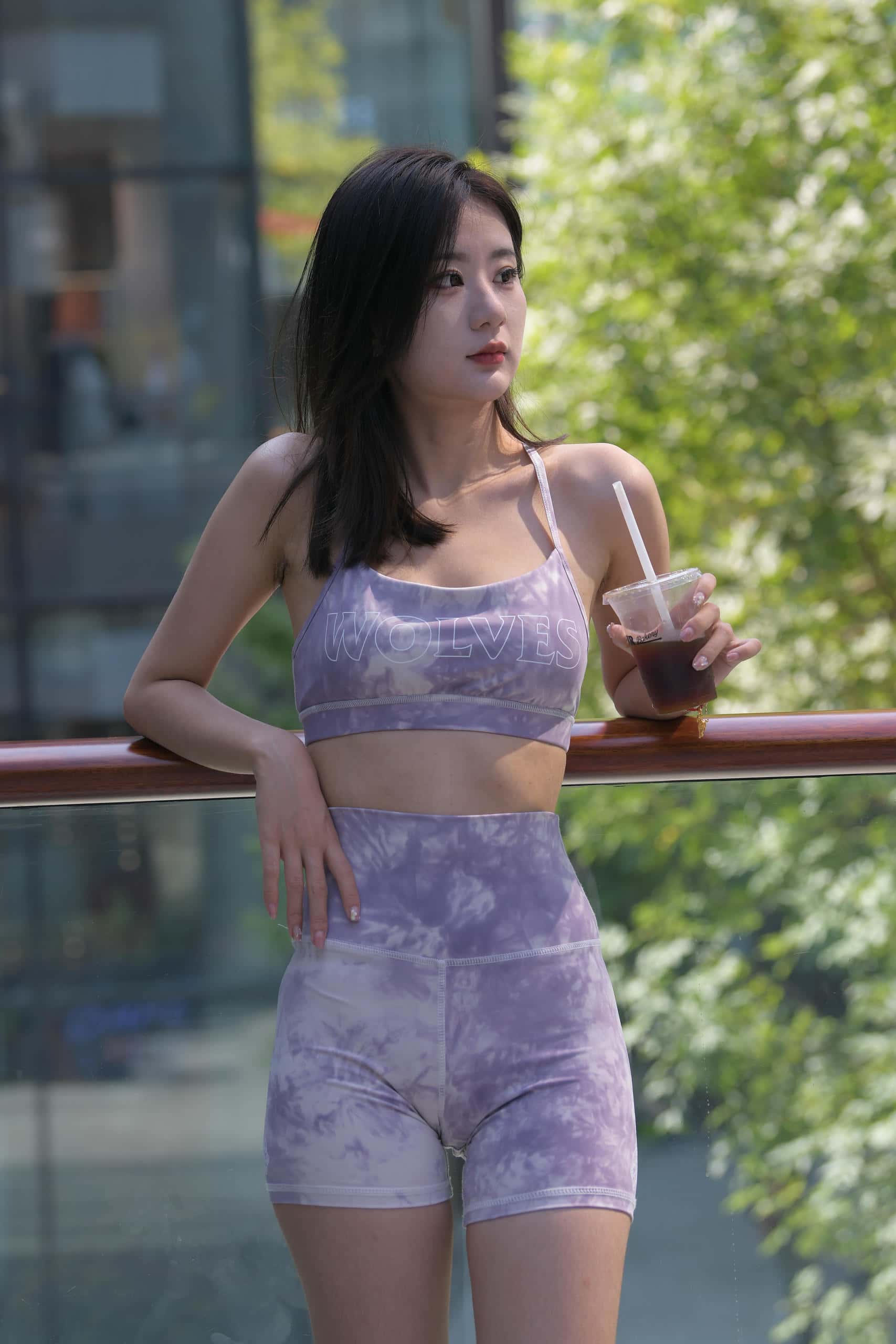 图片[4]-紫粉扎染紧身短裤美眉 【648P】J8295-好看资源